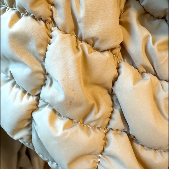 Quilted puffer bag - Picture 3 of 10